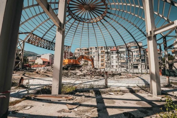 Од денес продолжува изградбата на Универзална сала