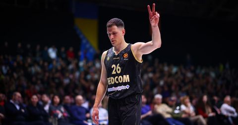 Нов проблем за Монако, без Немања Недовиќ во следните триесет дена