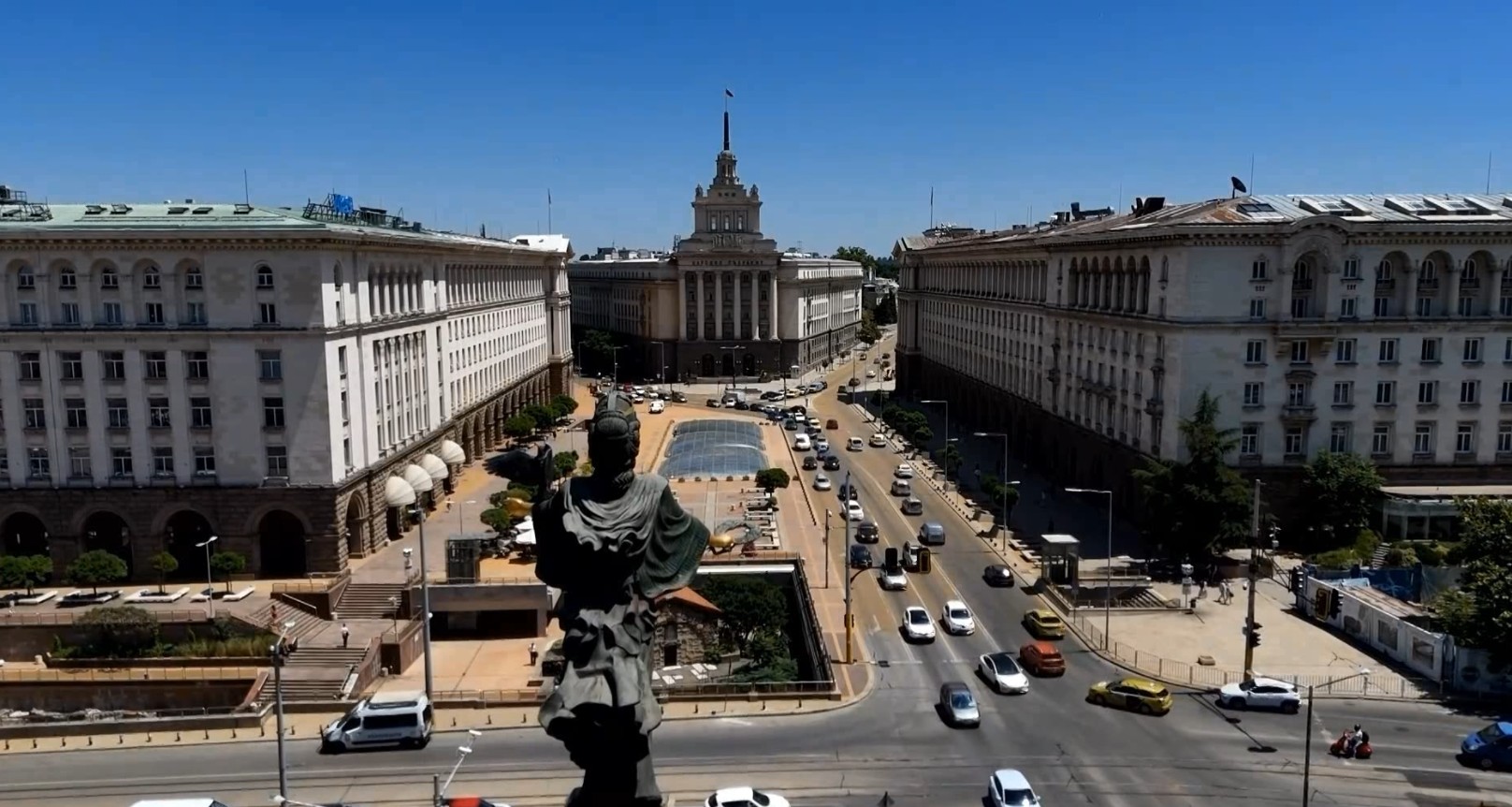 Бугарија пред нови избори и обид да формира стабилна влада