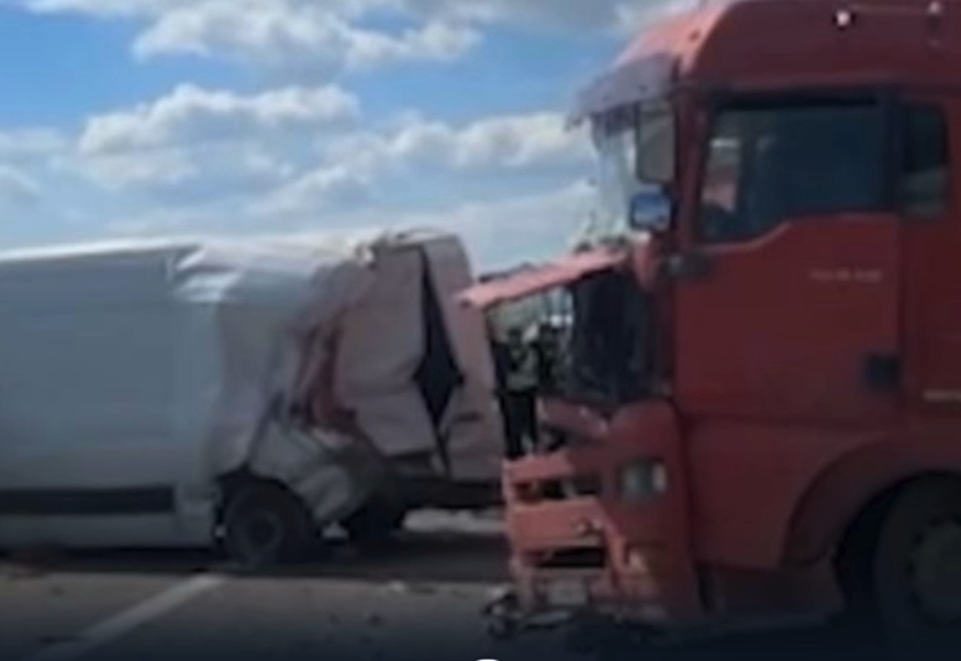 Сообраќајна несреќа на обиколницата во Скопје – се судрија два камиони и автомобил!