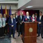 Филипче условува учество во изборните реформи, бара задржување на пржинската влада