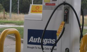 Поефтини плинот