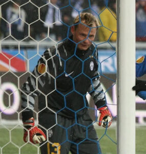 Погина Алекс Манингер