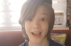 (ВИДЕО) Интересен предизвик – Момче од Србија предизвика возбуда на мрежите: Зошто речиси 150.000 луѓе го следеа за неколку дена