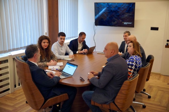 Средба на Алиу со претставници на МАСИТ за дигитализација во здравството