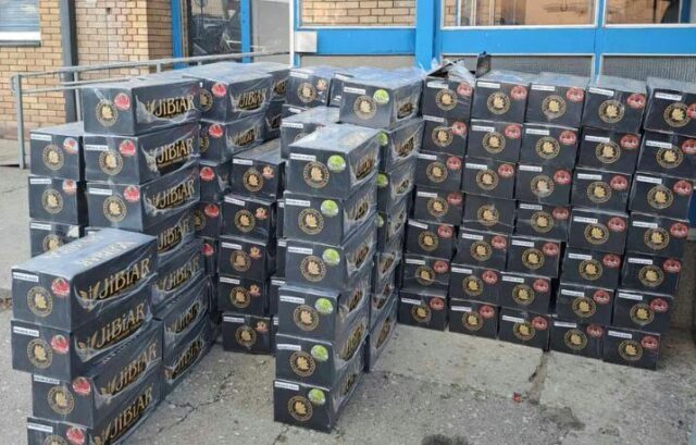 Македонец шверцувал 3.000 кутии тутун кај Врање – го оштетил буџетот на Србија за повеќе од 4 милиони денари