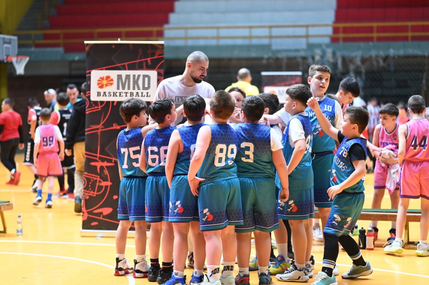 Велес ги пречека кошаркарските таленти од цела Македонија (ФОТО)