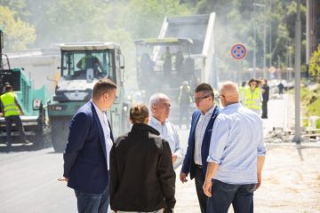 Почна асфалтирањето на улицата СРУ 5 кај поранешната касарна во Битола: Инвестиција над 9 милиони денари