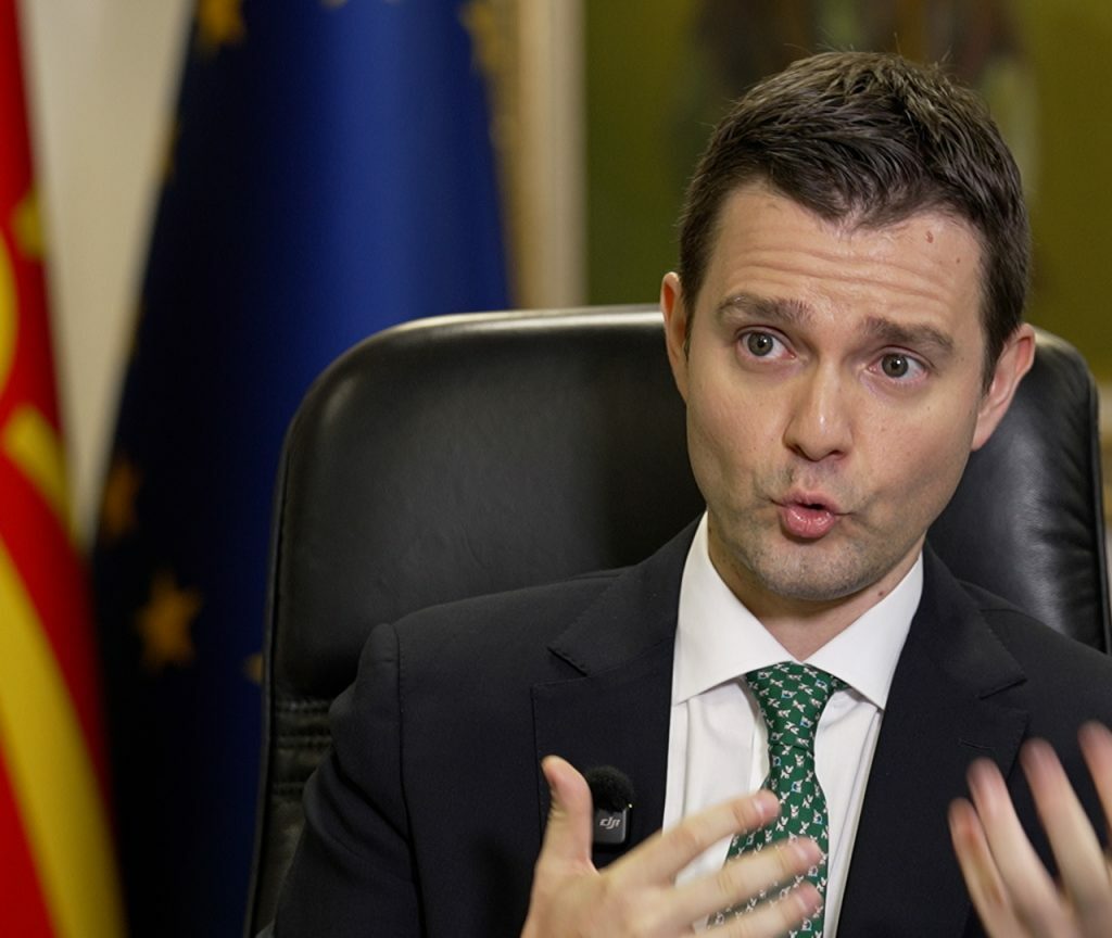 Муцунски за вооружениот напад во Вашингтон: Насилството нема место во демократијата