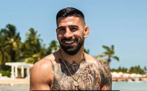 Илија Топурија: Се плашев од улични тепачки! Постарите деца сакаа пари од мене