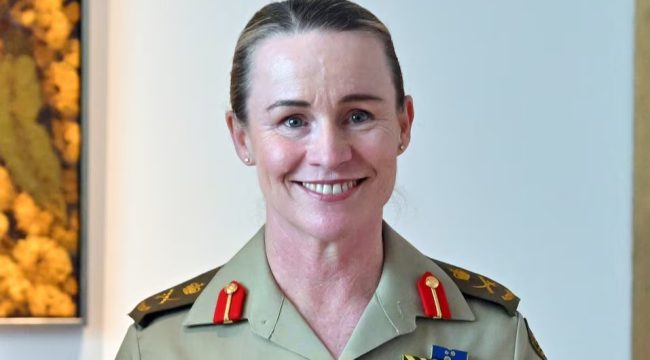 СУЗАН КОЈЛ Е ПРВАТА ЖЕНА НА ЧЕЛО НА АРМИЈАТА НА АВСТРАЛИЈА