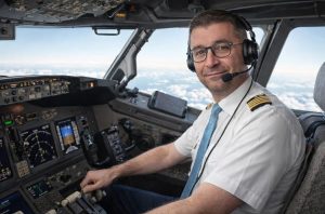 Треба да вратиме 2,5 милијарди долгови, тогаш зошто се задолживме со скоро нови 10 милијарди?