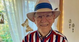 Имаше 91 година – Роџер Свит, креаторот на „Хи-Мен“ и една од клучните дизајнерски фигури на „Мател“, починал