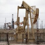 Зошто САД истовремено и извезуваат нафта и длабоко зависат од нафтен увоз Американска нафтена империја со плански вграден парадокс