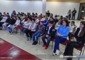 Основци од Гостивар го изодеа „Патот на книгата“ и создадоа свои дела