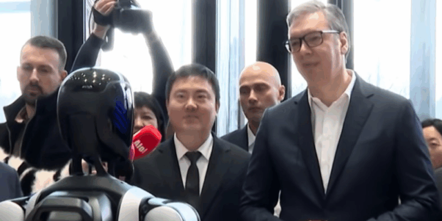 Вучиќ: „Во јуни подготвувам голема вест, ќе бидеме меѓу првите во Европа“