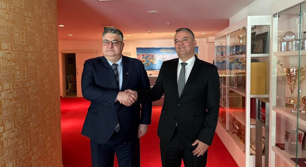 Македонија и БиХ ја продлабочуваат соработката: Билатерална средба помеѓу Минчев и Буноза 