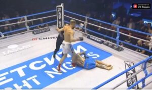 Поранешен фудбалер загуби со тежок нокаут во дебитантската борба (ВИДЕО)