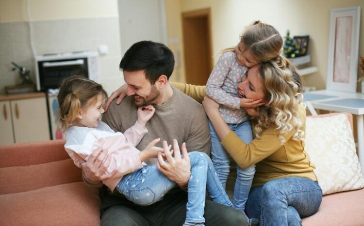 Зошто децата не зборуваат со родителите – и како да го промените тоа