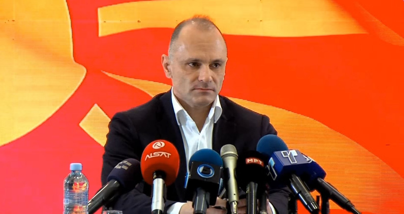 Филипче со писмо до Брисел против Мицкоски