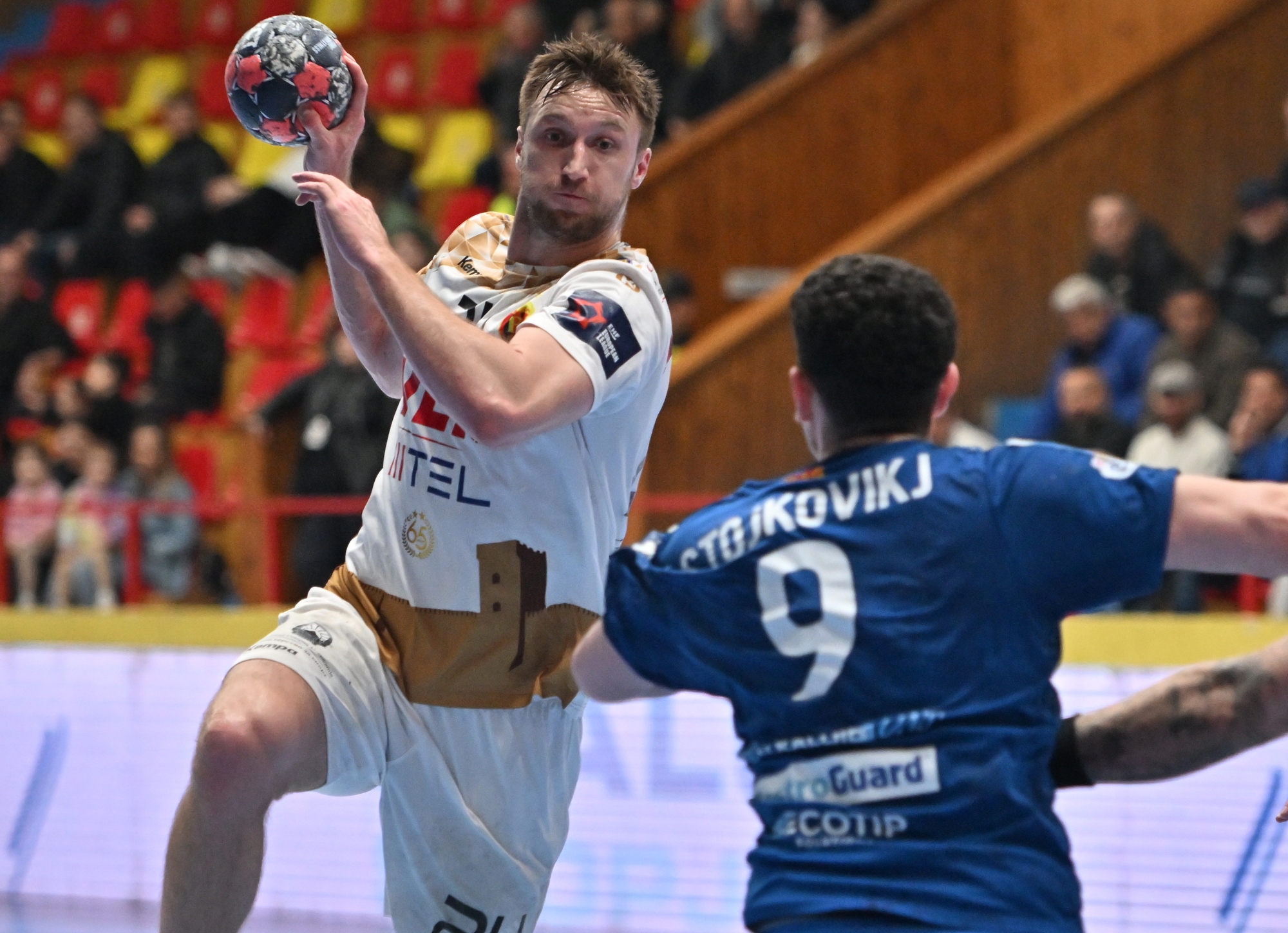 Горига имал вирус – завршил во болница