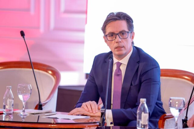 Кабинетот на Пендаровски за „Локално“: Лабораторијата на власта свесно го злоупотребува моето име во нивната пропаганда против СДСМ