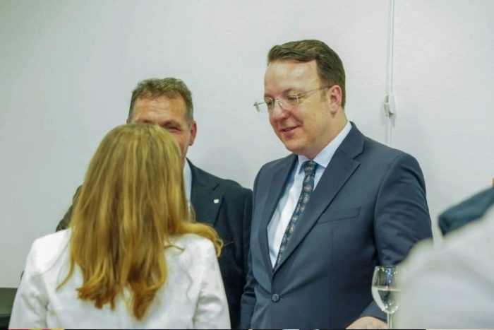 НИКОЛОСКИ: Македонија и Австрија имаат блиска соработка и поради тоа што голем број Македонци живеат и работат тука