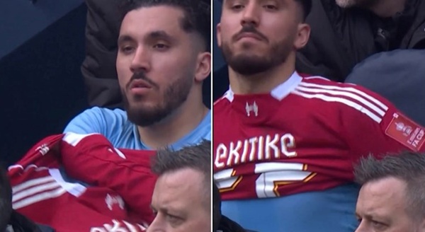 Фудбалер на Манчестер сити среде натпревар почна да облекува дрес на Ливерпул (ВИДЕО)