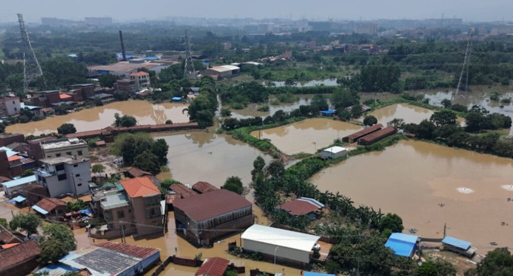 Невремето однесе 16 животи во Доминиканската Република и на Хаити