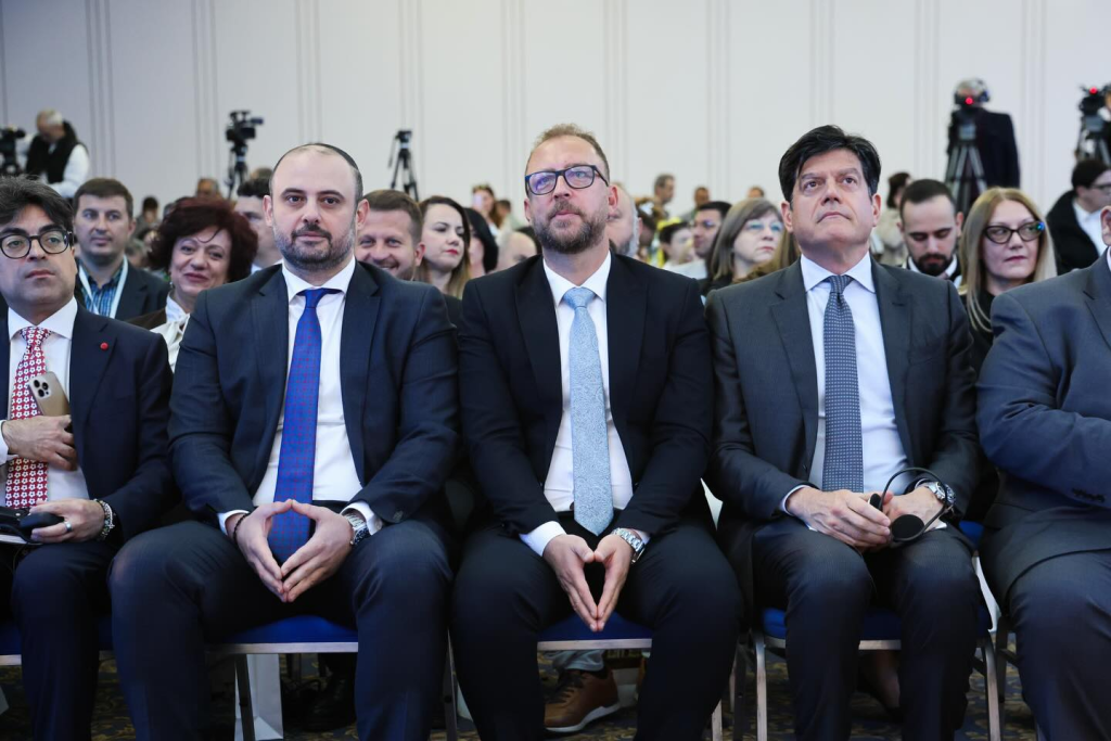 Реконструкција на Универзалната сала, заживување на Калето и Акведуктот – дел од проектите на „Скопје – Европска престолнина на културата“