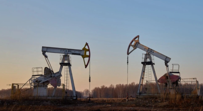 Цената на суровата нафта би можела да падне на 70 долари за барел