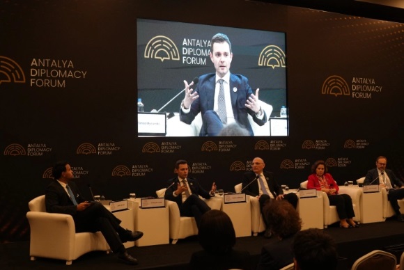 Муцунски од Анталија: Регионалната поврзаност е предуслов за развој и стабилност