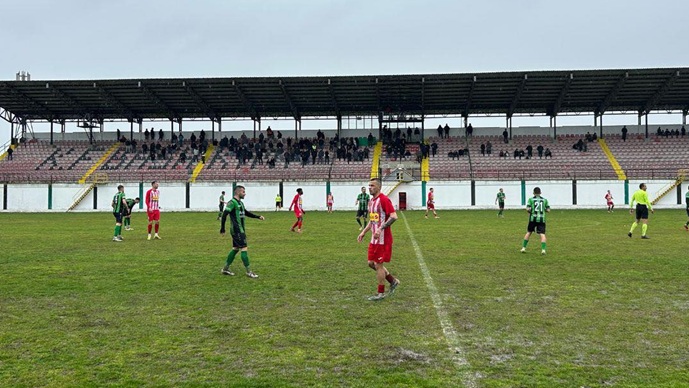Возбудливо реми, Тиквеш со гол во 92. минута се спаси од пораз кај Башкими