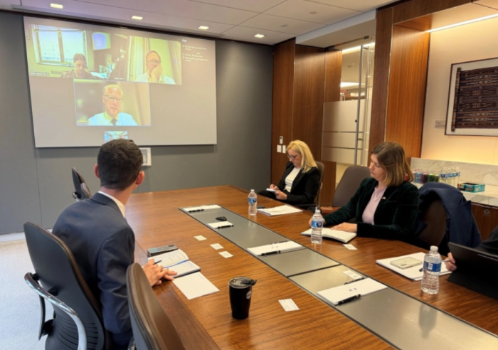 Божиновска во Вашингтон на средба со „Шеврон“ за диверзификација на снабдувањето и влез на американски компании на македонскиот пазар