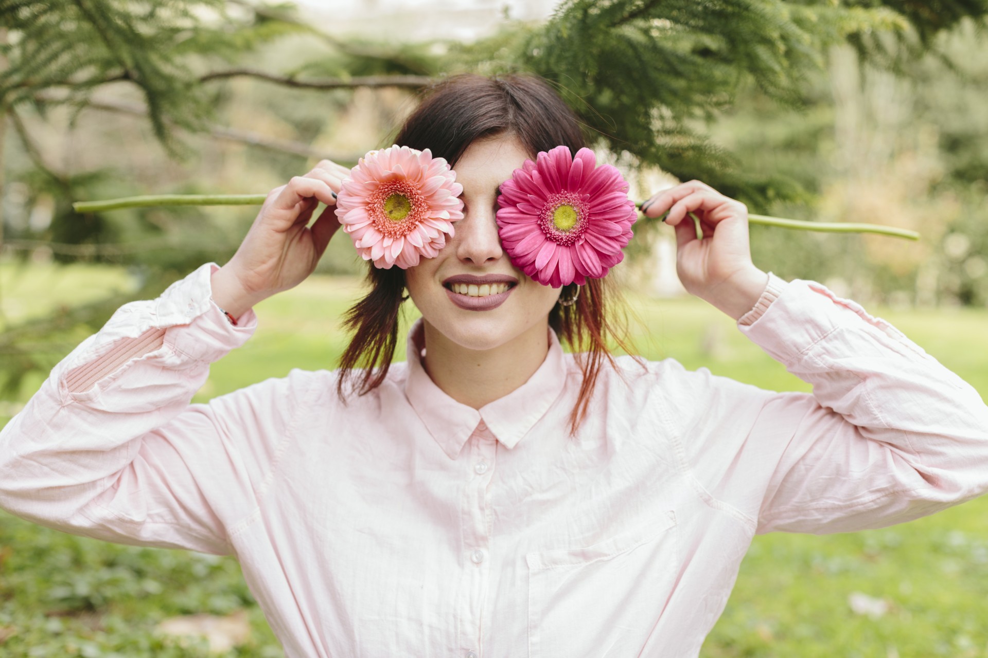 Близнаците во флерт-режим, Стрелецот добива неочекувана поддршка: Дневен хороскоп за 23 април