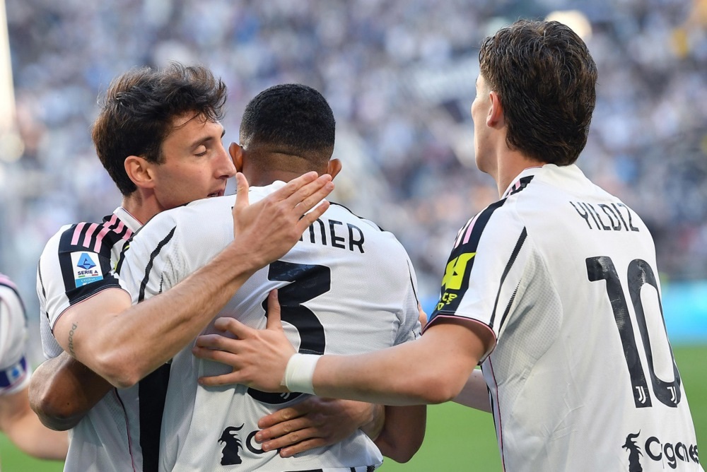 (Видео) Влаховиќ и Перин се повредија – Јувентус ја победи Џенова