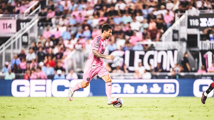 Меси и друштвото останаа без тренер!