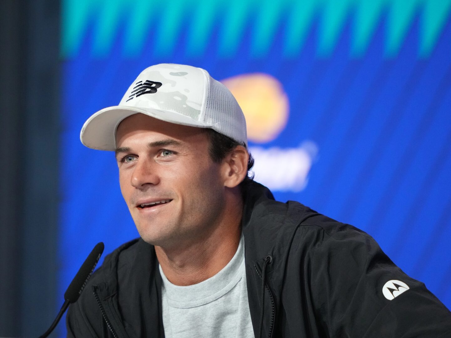 Пол спаси три меч топки и ја го освои Хјустон