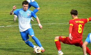 „ВИДЕО: Лавовите“ со „колумбиски гол“ водат против Работнички во битката за опстанок!