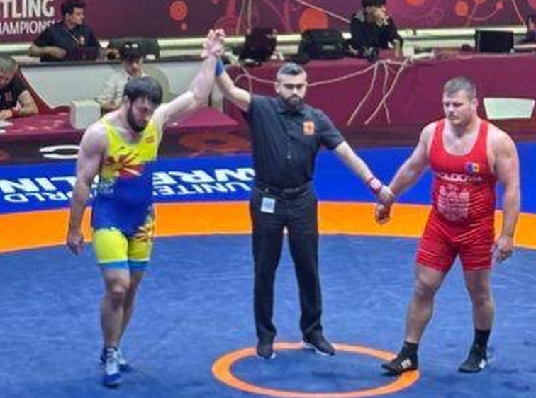 Расул Шапиев е петти на Европското првенство во борење, шеста титула за Садулаев