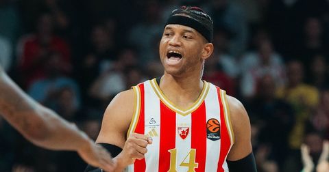 Црвена Звезда не се откажува, Париз доби кошаркарска лекција во Белград