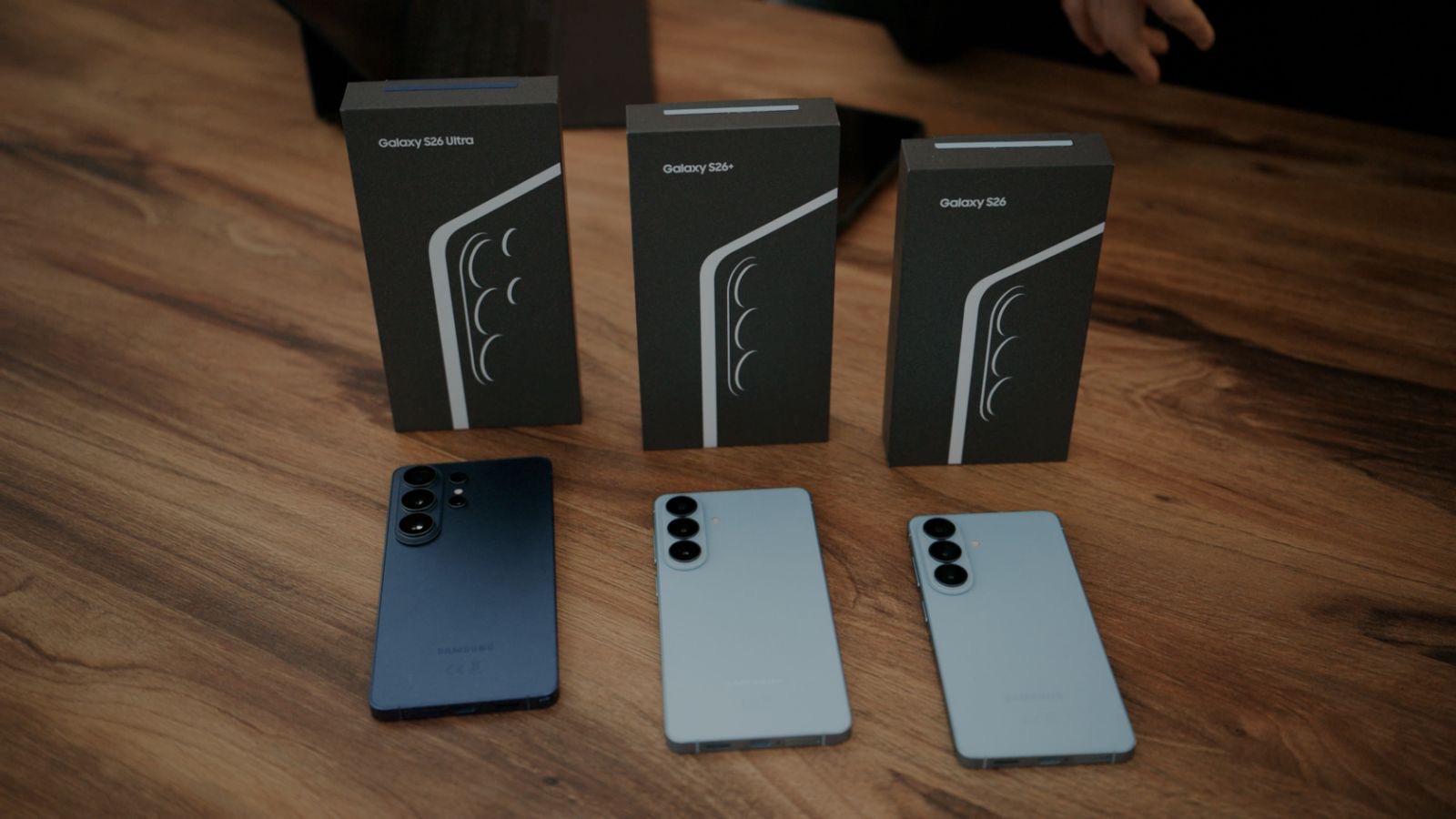 ВИДЕО РЕЦЕНЗИЈА: Samsung Galaxy S26 серијата ексклузивно на Конект.мк