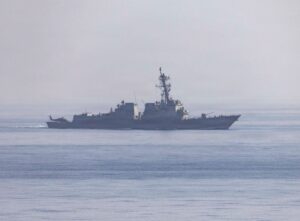 „Политико“ алармира: Смртоносна игра во Ормутскиот теснец