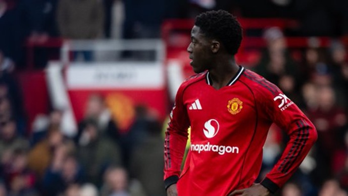 Коби Мејну повеќе нема да игра за „кикирики“, конечно стави потпис на нов договор