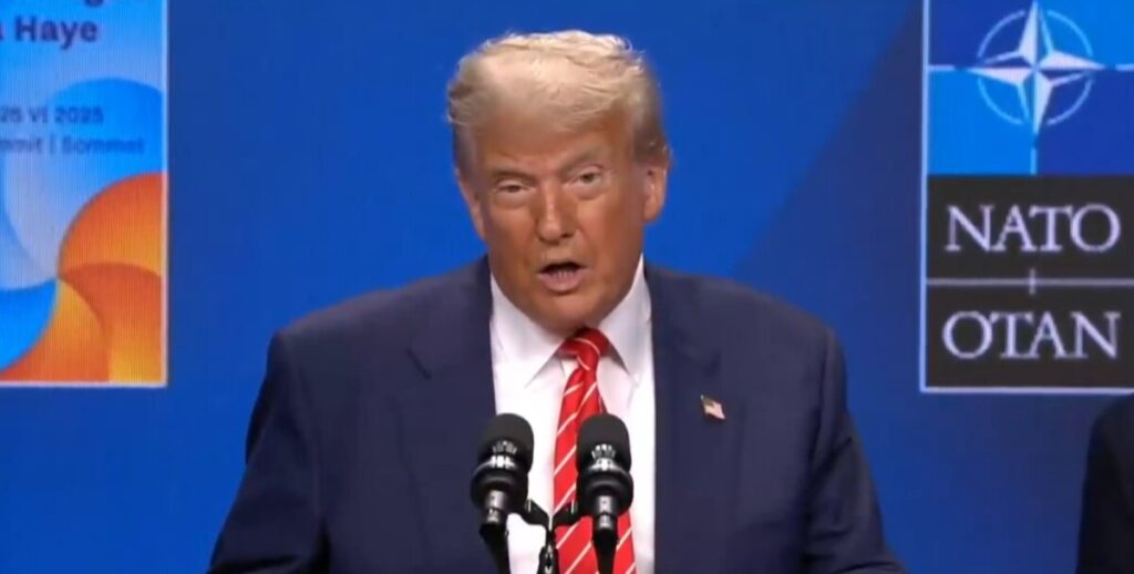 Трамп: Сериозно размислувам за повлекување на САД од НАТО