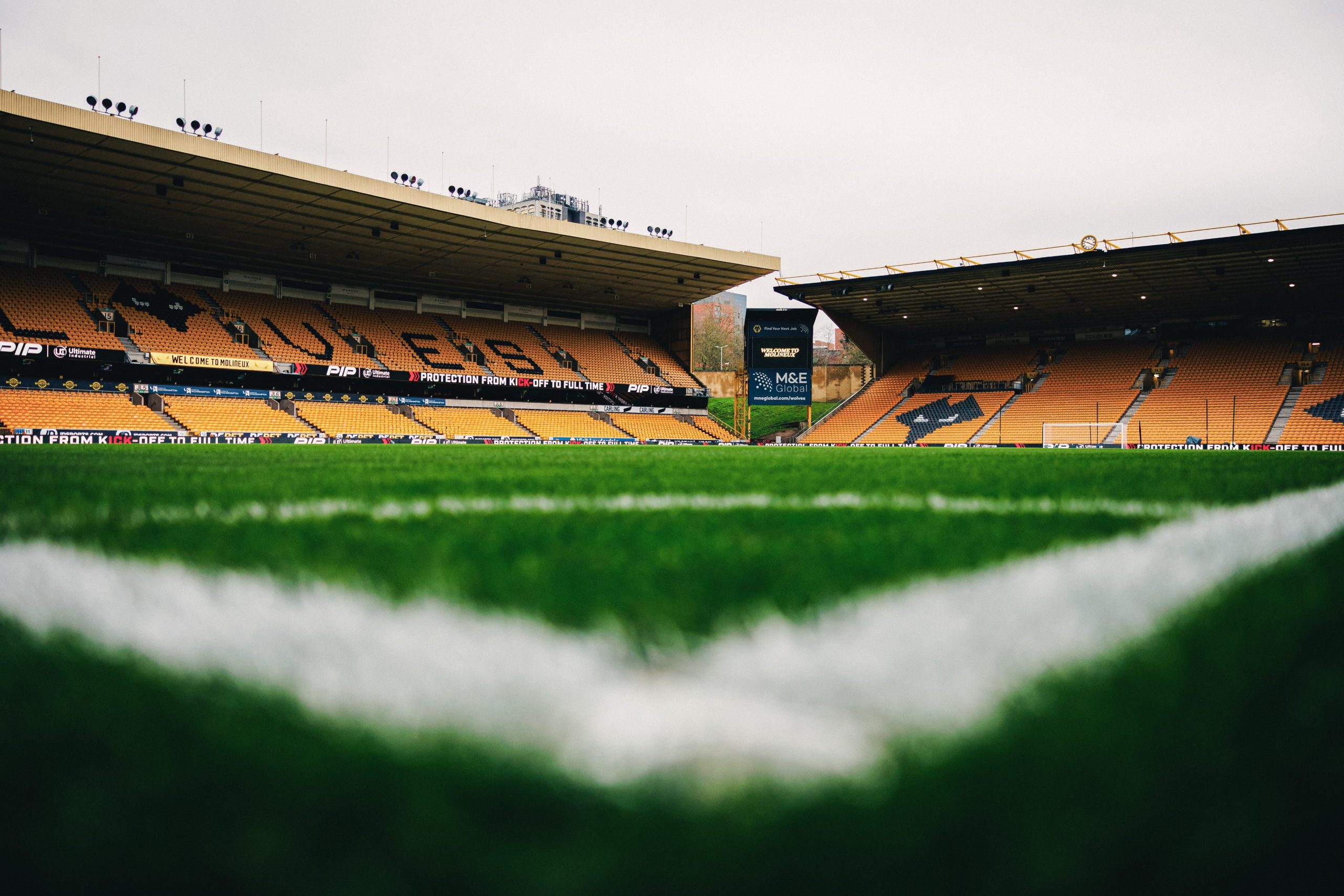 Вулвс испадна од Премиер лигата!