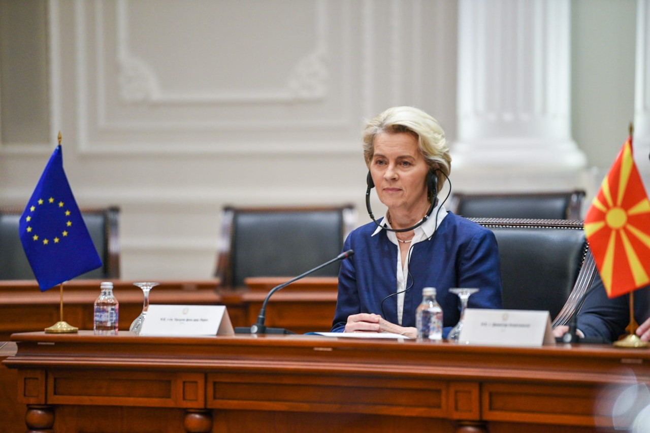 Фон дер Лајен му честиташе на Радев, најави соработка за просперитетот на Бугарија и Европа