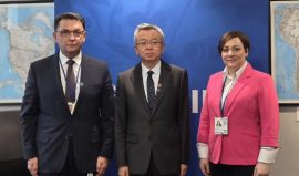 Славески и Димитриеска-Кочоска на средби со ММФ и Светска банка