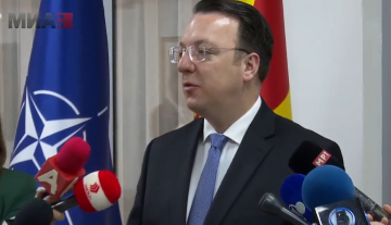 Николоски: Изградбата на железничкиот и патниот дел од Коридорот 8 ќе чини 5 милијарди евра