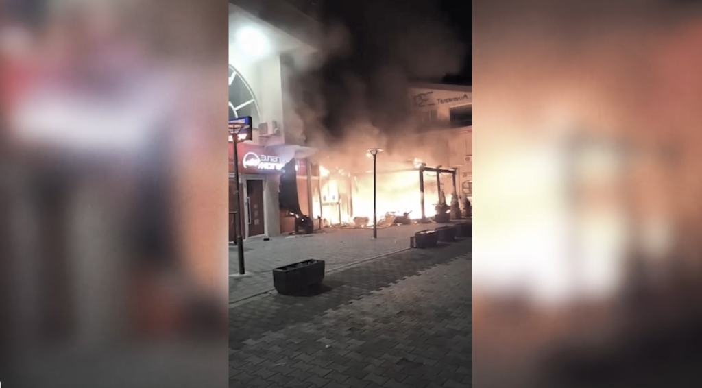 (ВИДЕО) Му го запалиле кафулето по барање од колега, ексдржавниот правобранител Агрон Речи сега трага по вистинските нарачатели